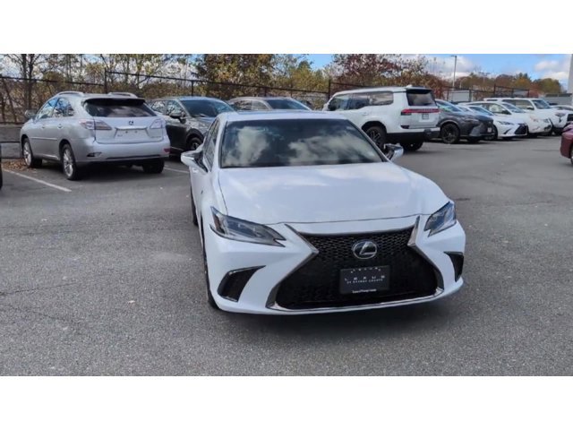 2025 Lexus ES 350 F SPORT Design photo 3