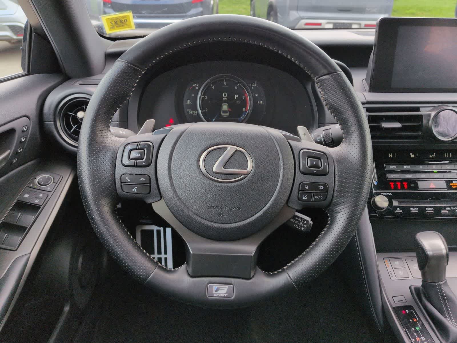 Thumbnail: 2023 Lexus IS - 25