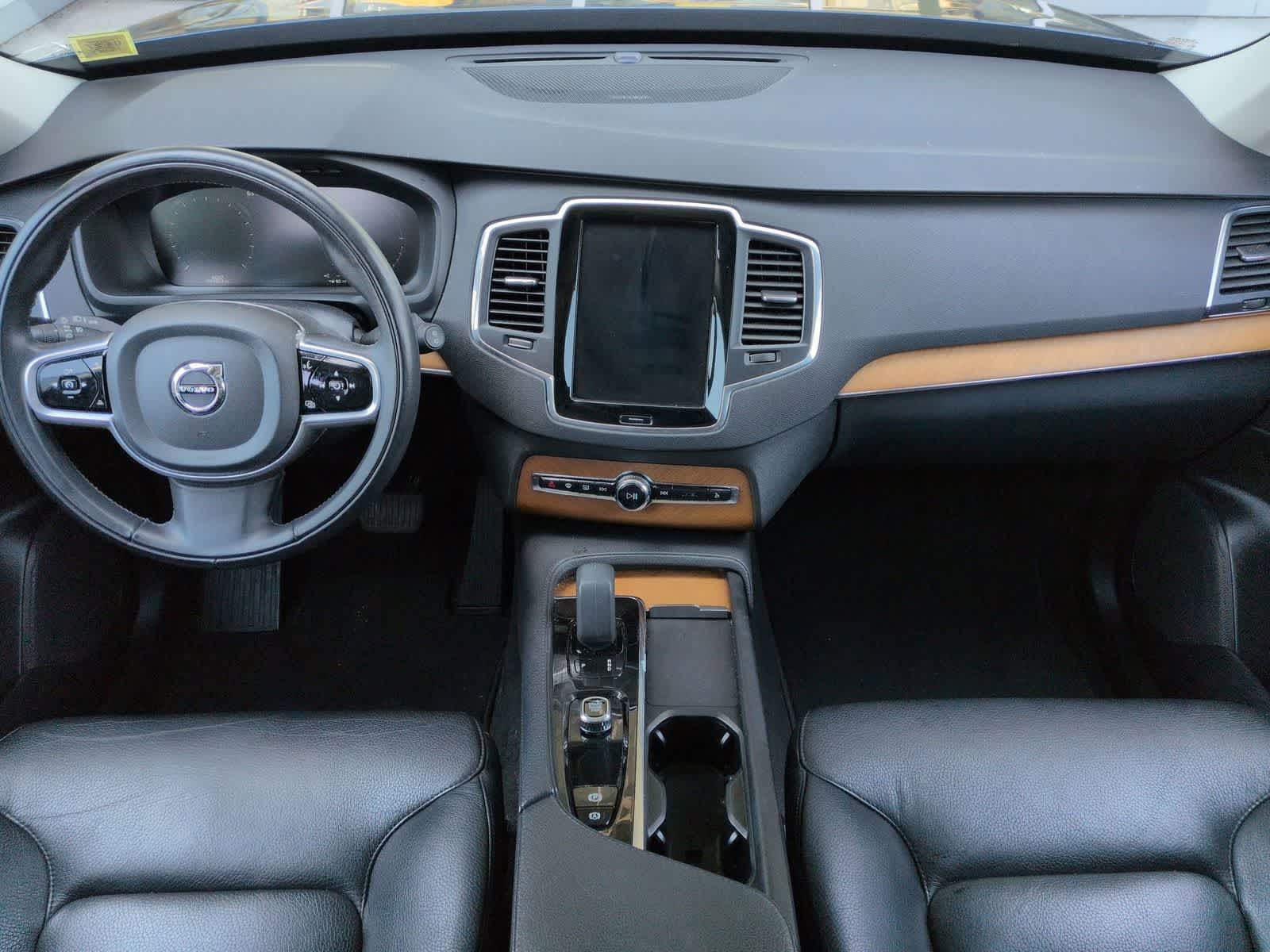 Thumbnail: 2022 Volvo XC90 - 16