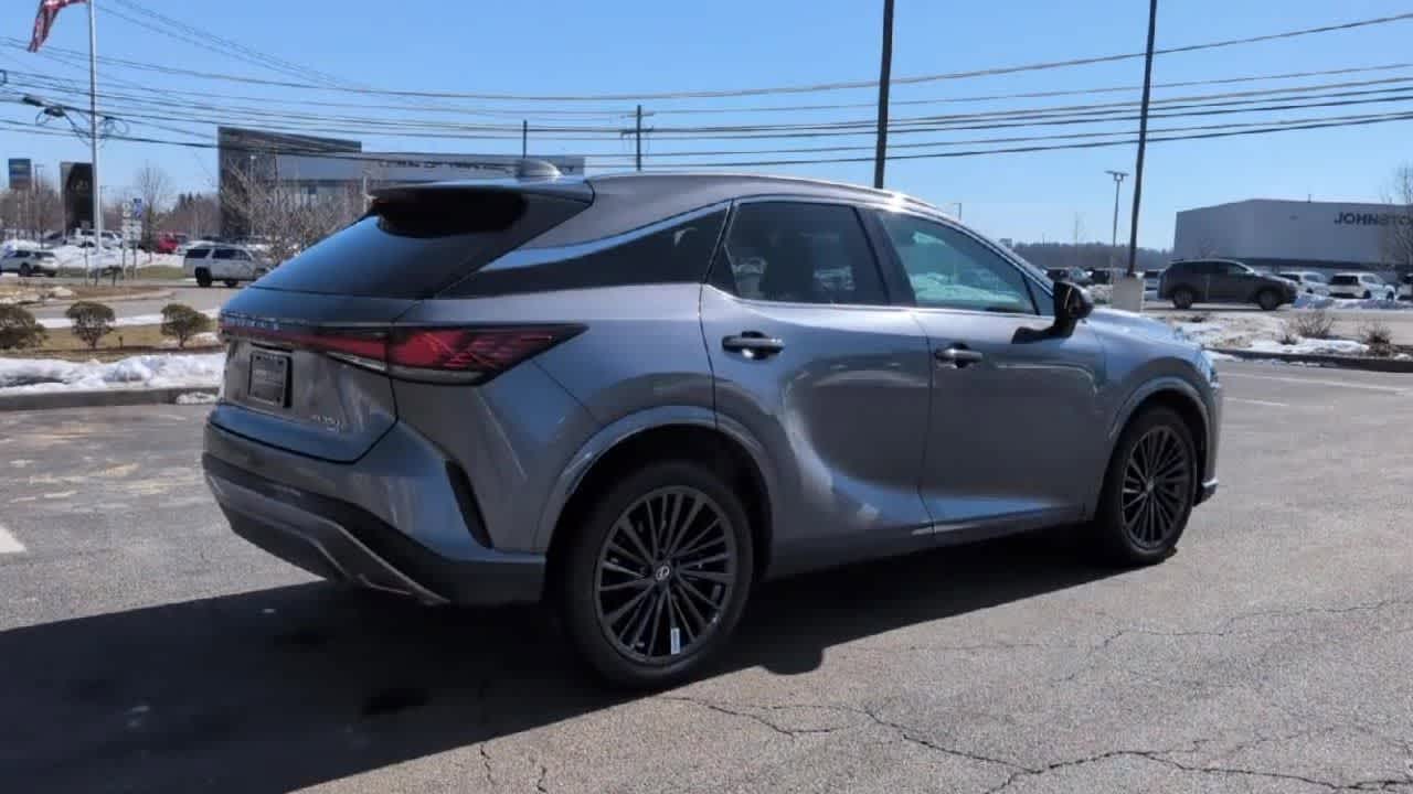 Thumbnail: 2023 Lexus RX - 8