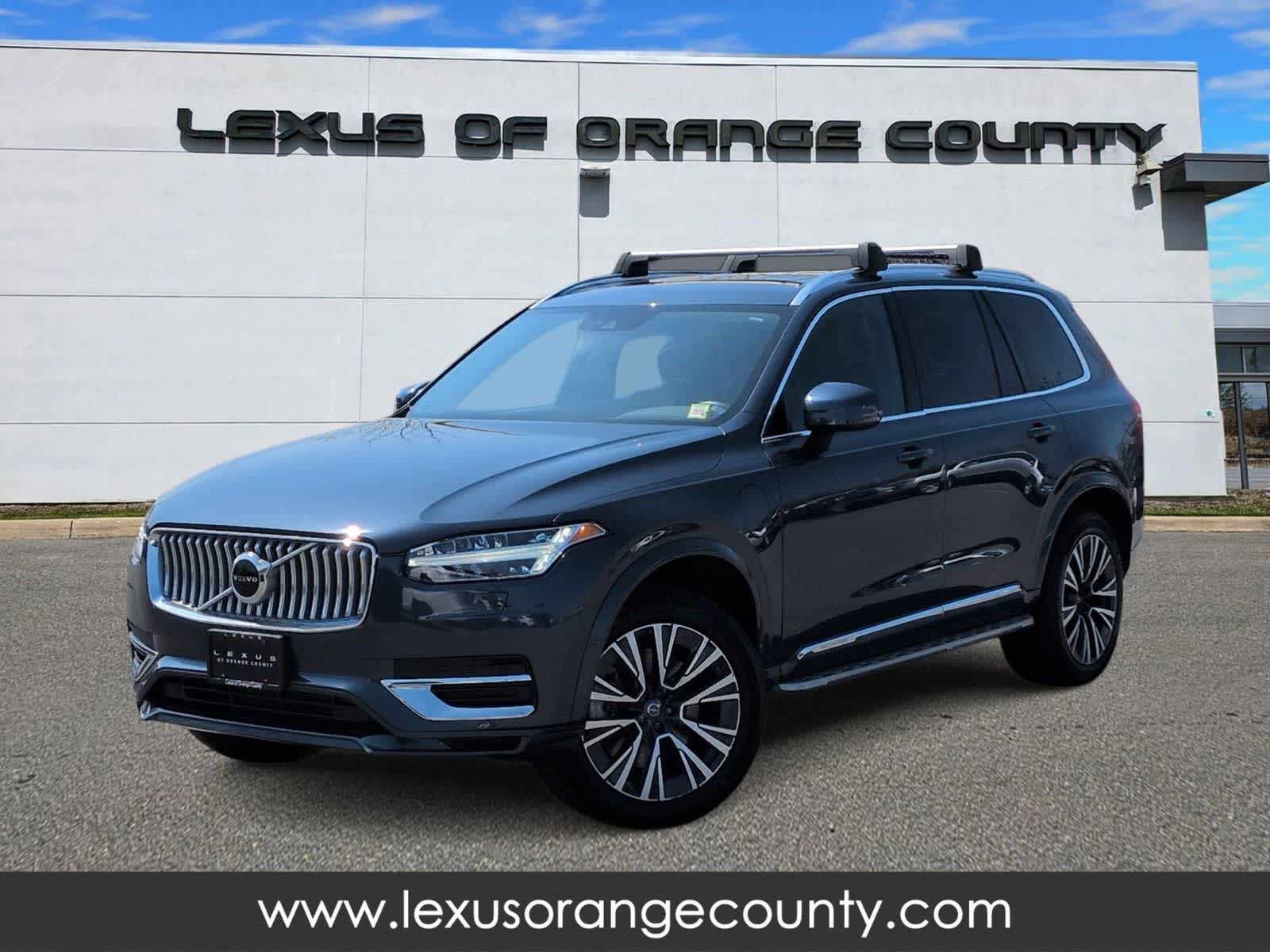 Thumbnail: 2022 Volvo XC90 - 1
