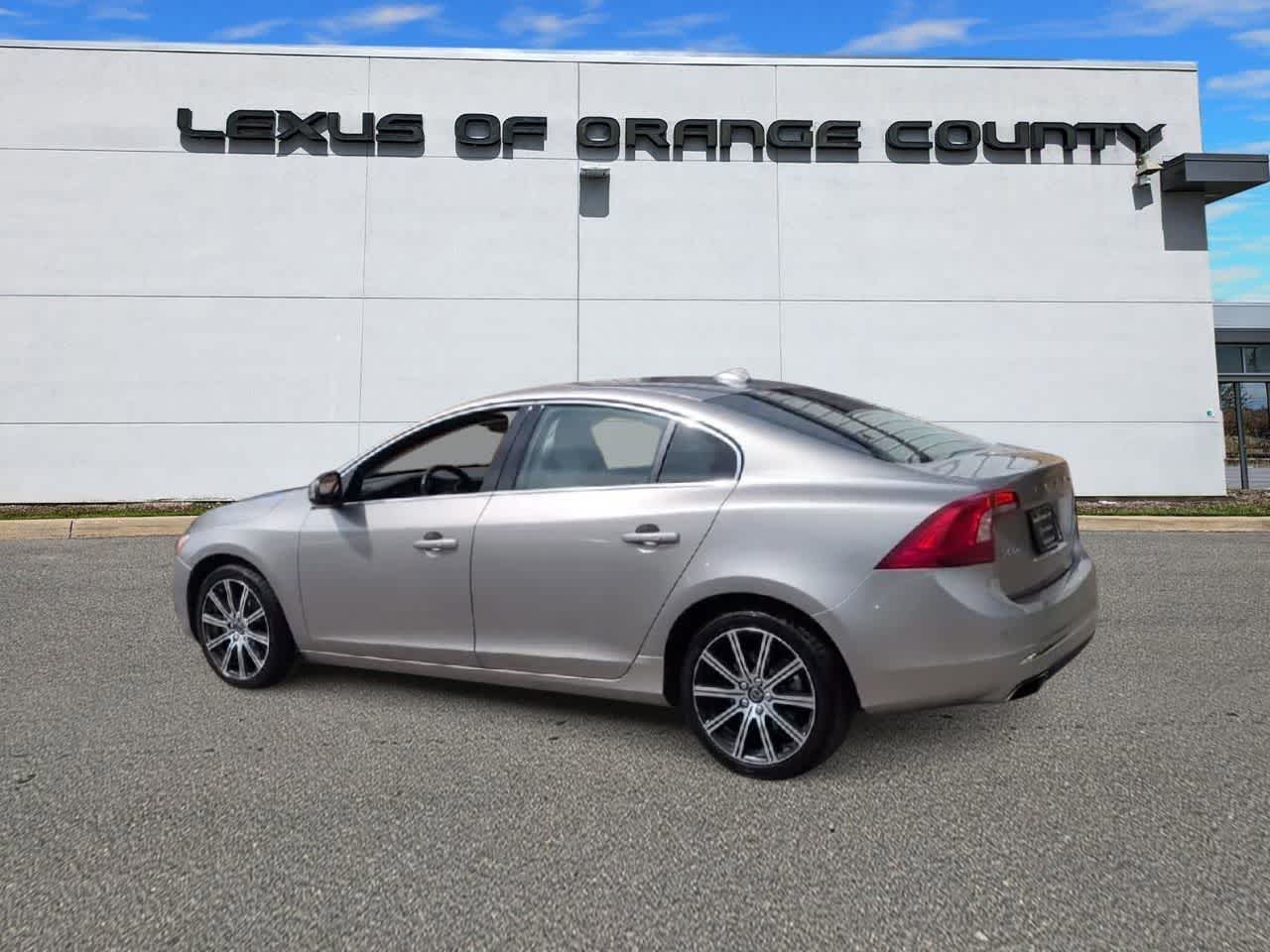 Thumbnail: 2016 Volvo S60 - 6