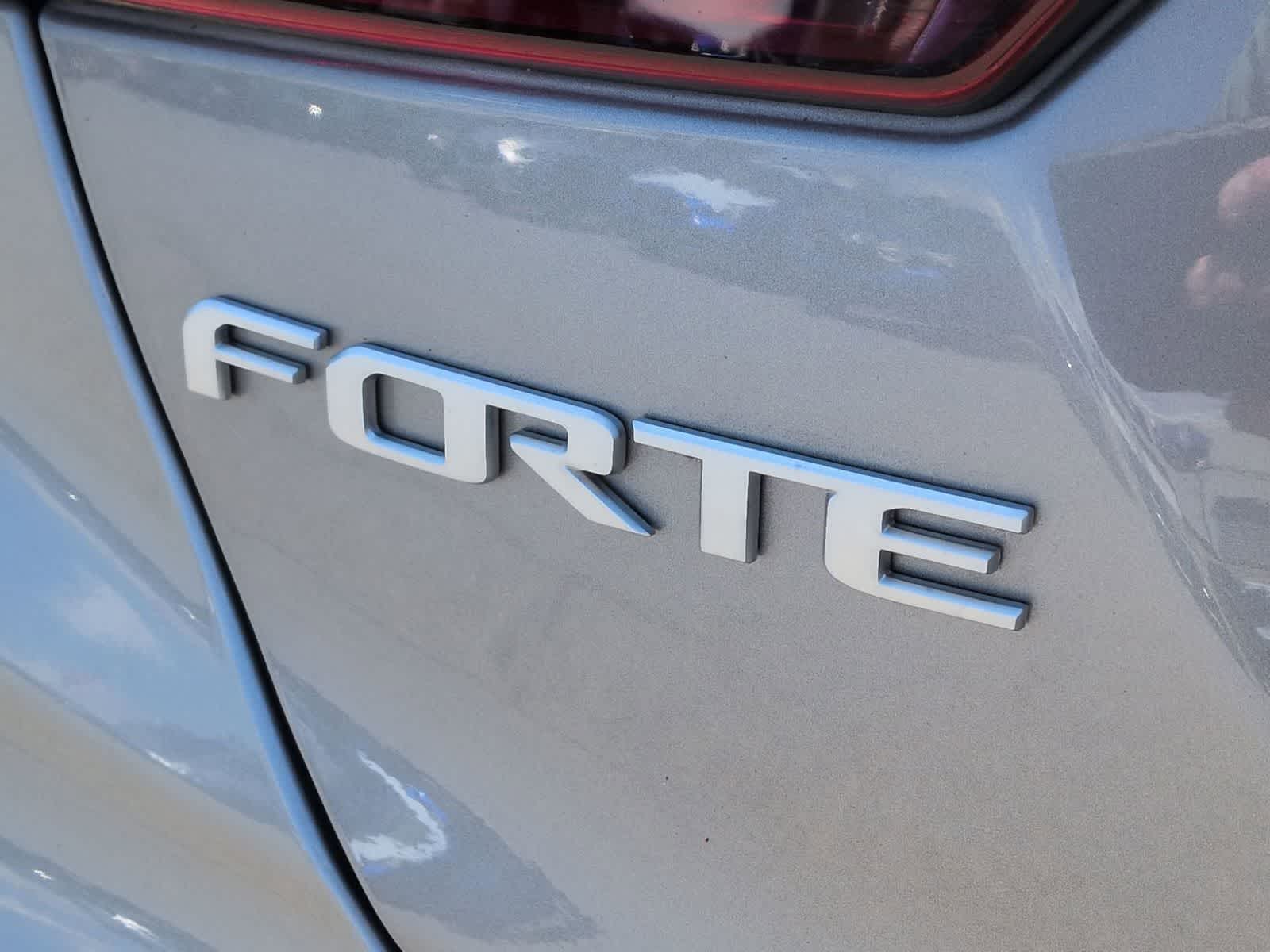 Thumbnail: 2023 Kia Forte - 13