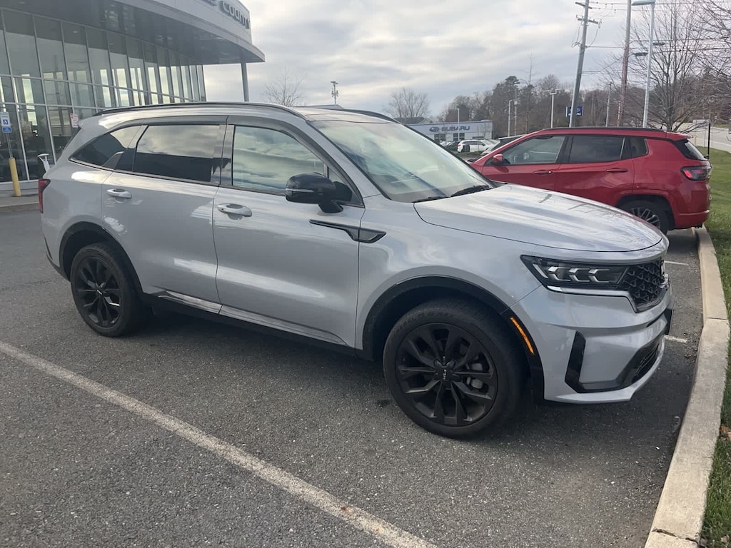 Used 2022 Kia Sorento SX SUV