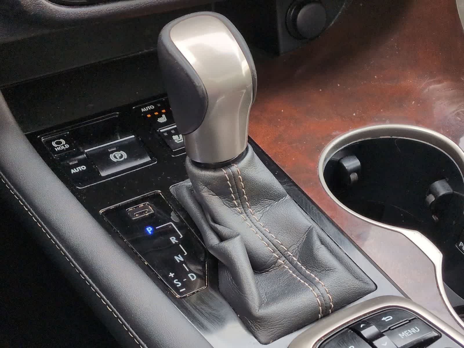 Thumbnail: 2016 Lexus RX - 33