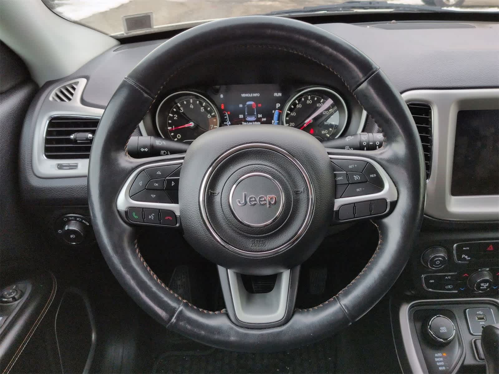 Thumbnail: 2018 Jeep Compass - 23