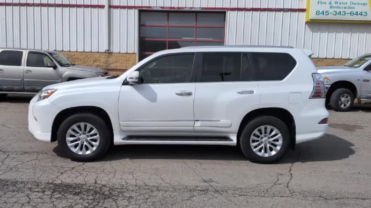 Thumbnail: 2015 Lexus GX - 5