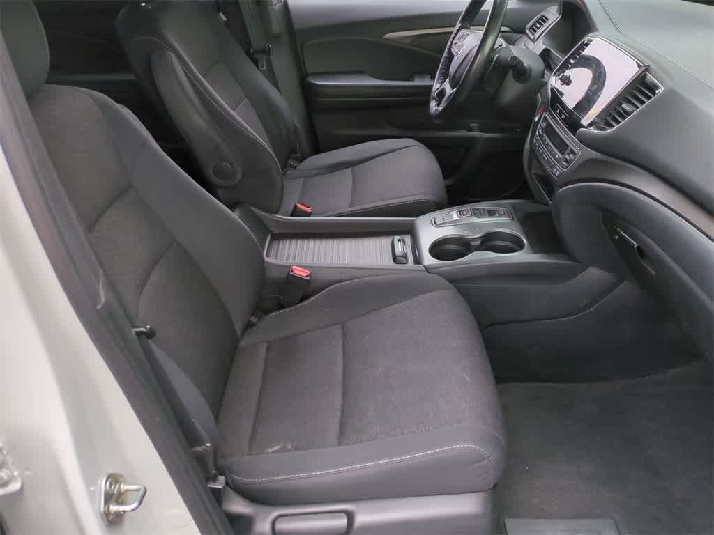 Thumbnail: 2021 Honda Passport - 21