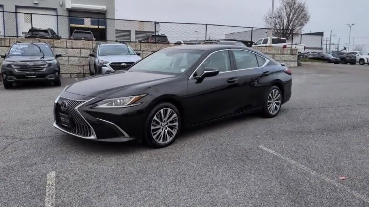 2021 Lexus ES 350 photo 4