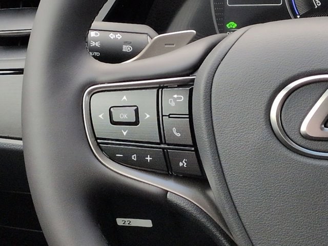 Thumbnail: 2025 Lexus ES - 26