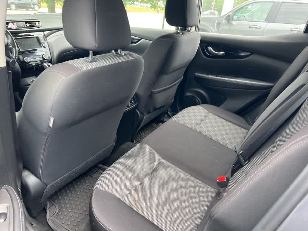 Thumbnail: 2019 Nissan Rogue Sport - 6