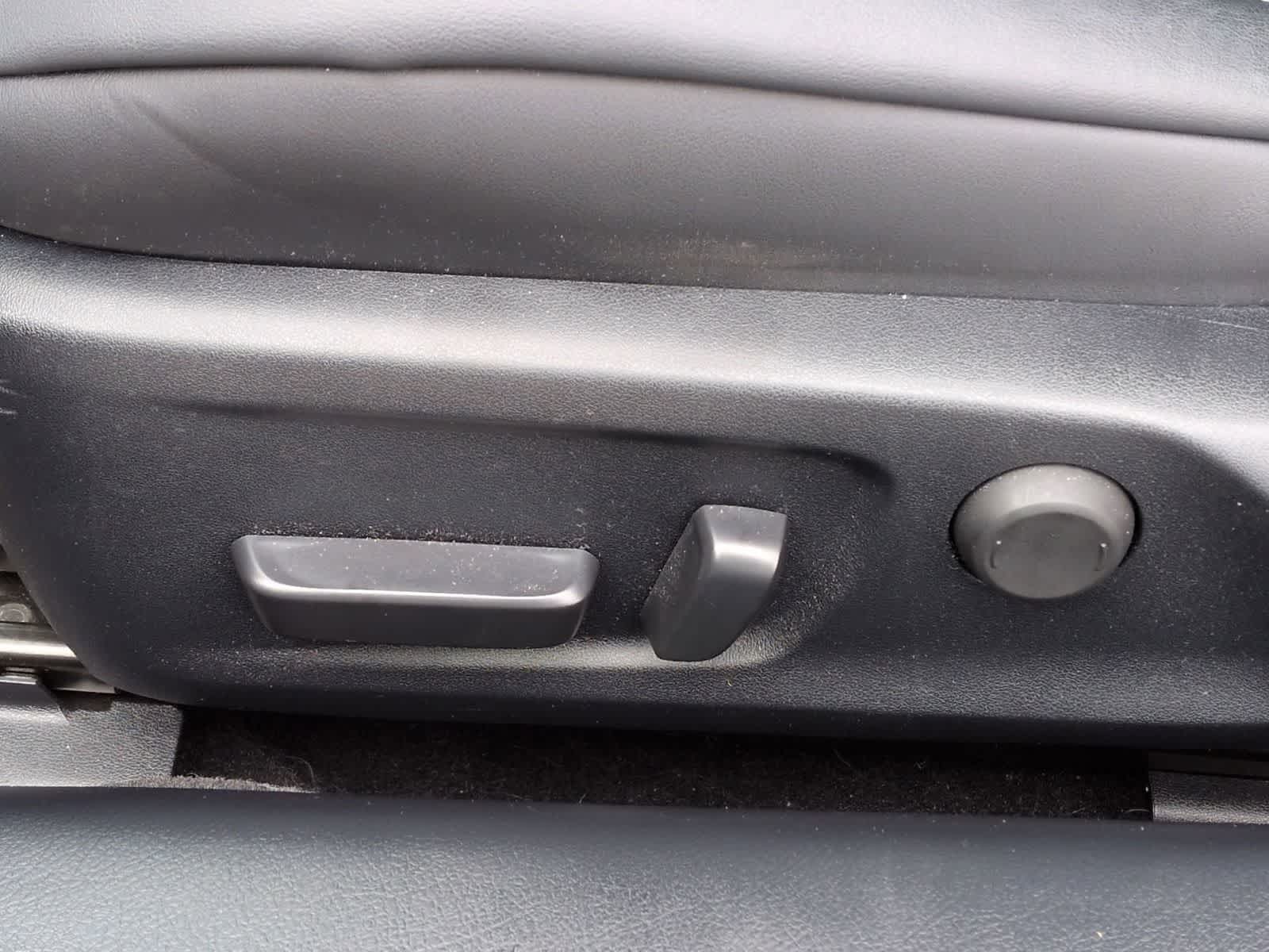 Thumbnail: 2022 Lexus RC - 18