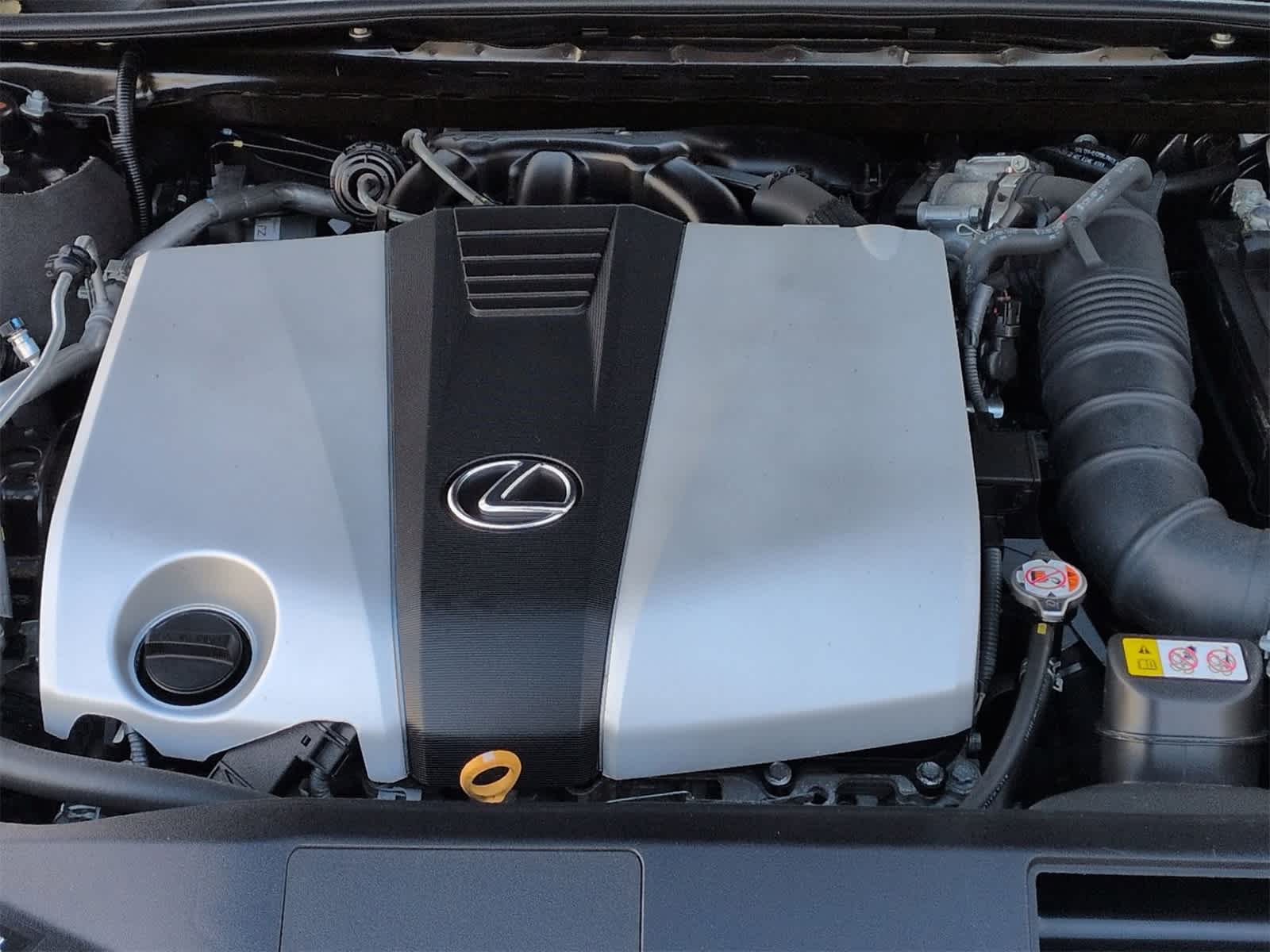 Thumbnail: 2023 Lexus ES - 15