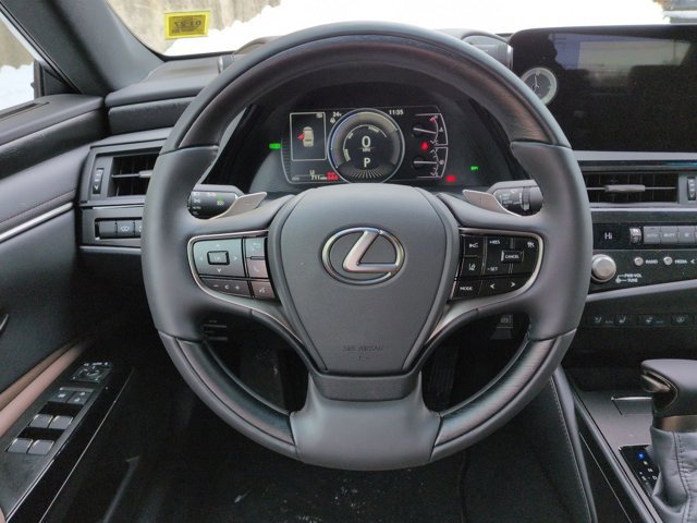 Thumbnail: 2025 Lexus ES - 25