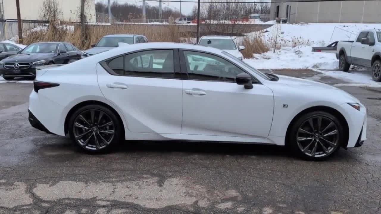 Thumbnail: 2025 Lexus IS - 9