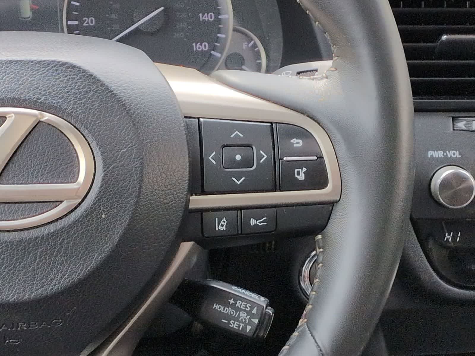 Thumbnail: 2016 Lexus RX - 27