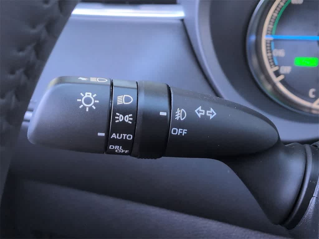 Thumbnail: 2024 Toyota Venza - 27