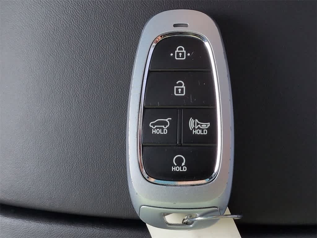 Thumbnail: 2022 Hyundai Santa Fe - 37