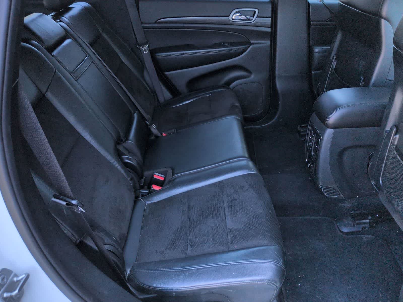 Thumbnail: 2020 Jeep Grand Cherokee - 22