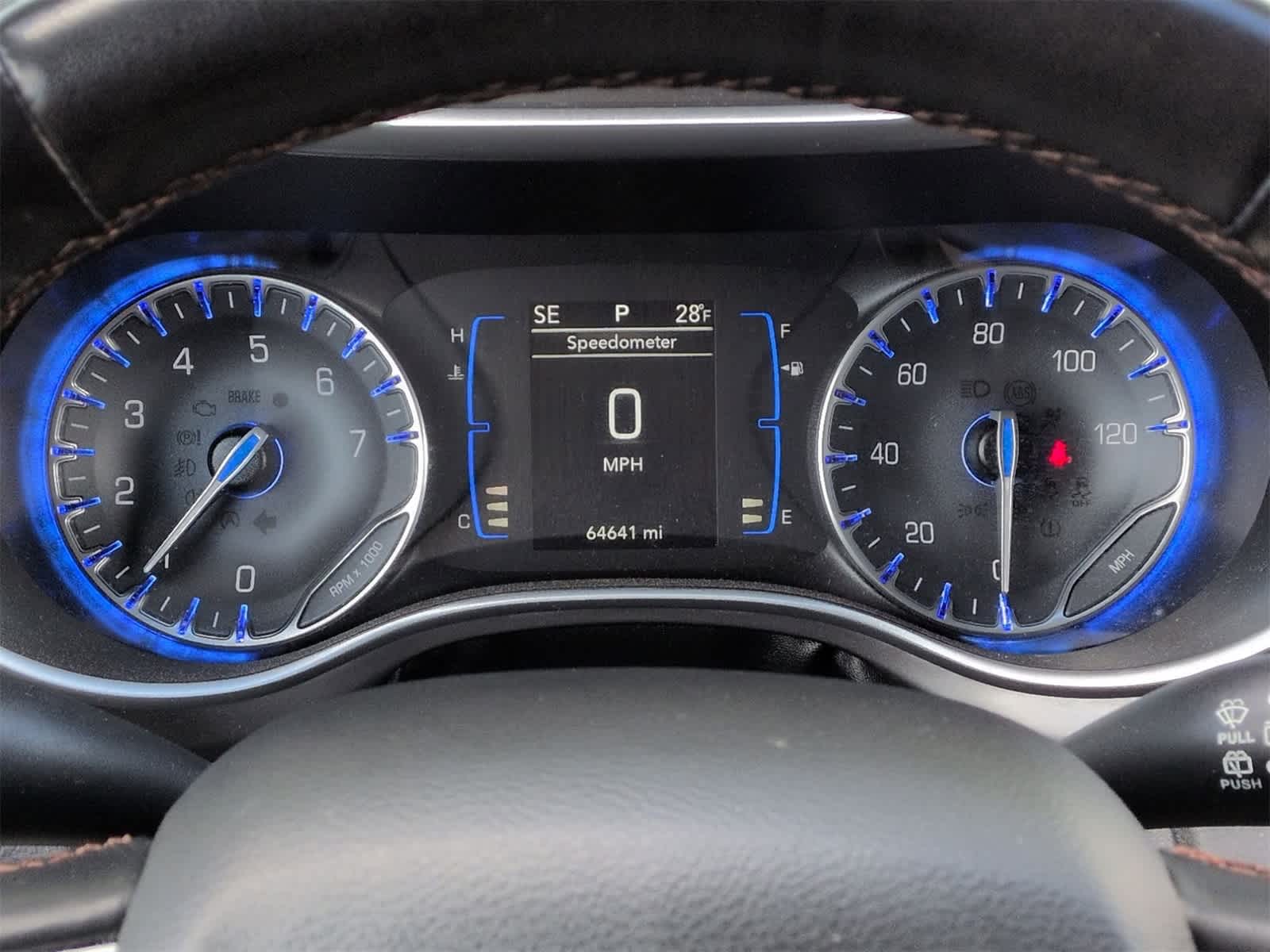 Thumbnail: 2020 Chrysler Pacifica - 32