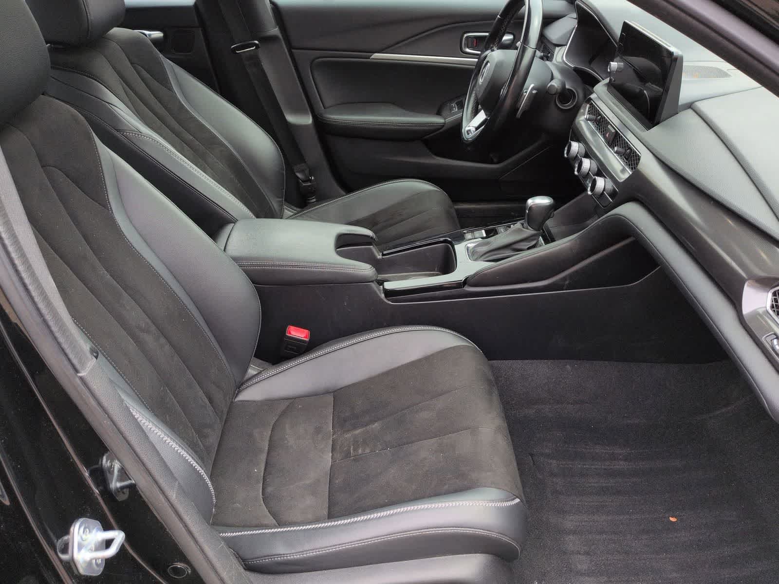 Thumbnail: 2023 Acura Integra - 24