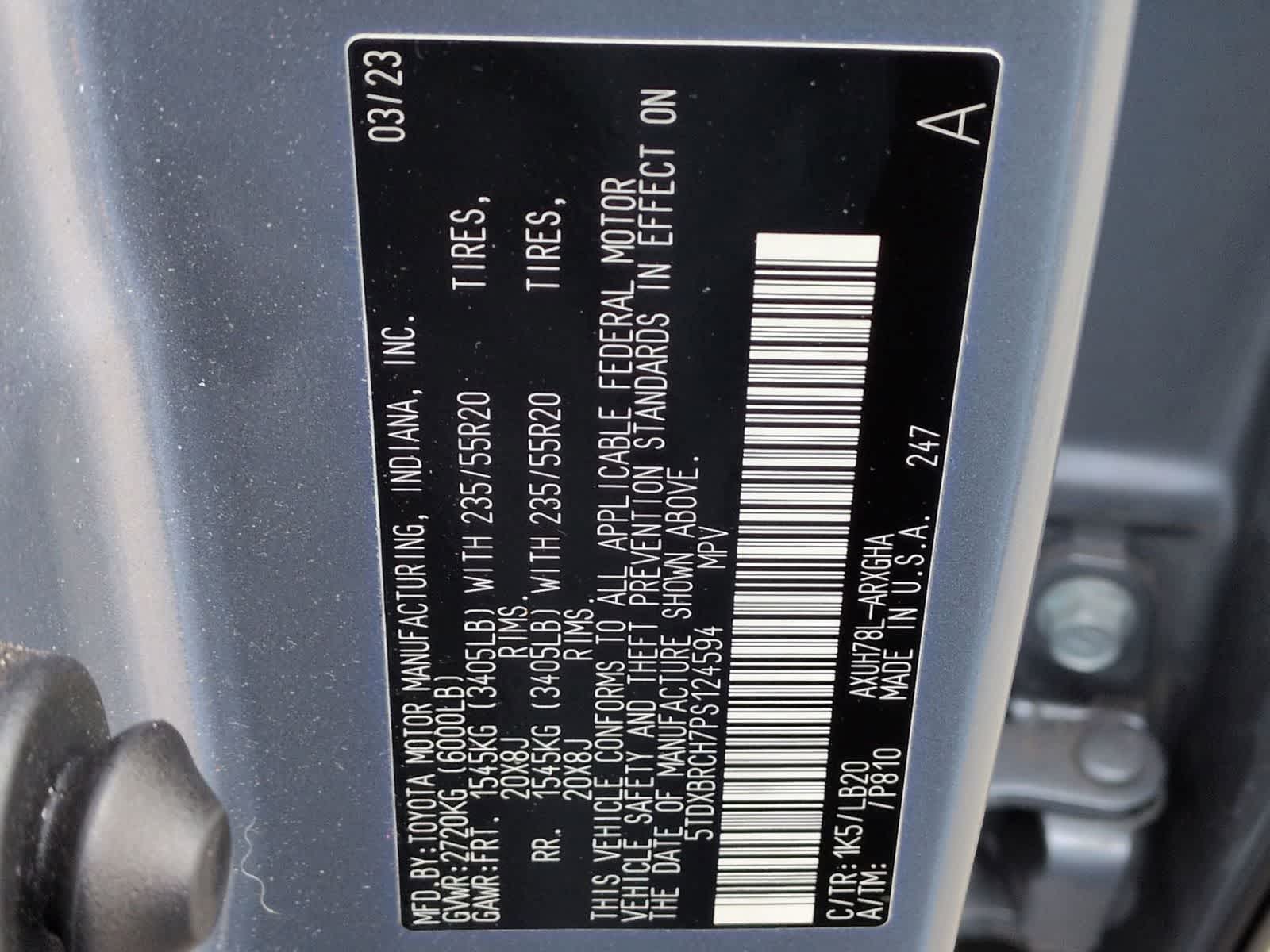 Thumbnail: 2023 Toyota Highlander - 38