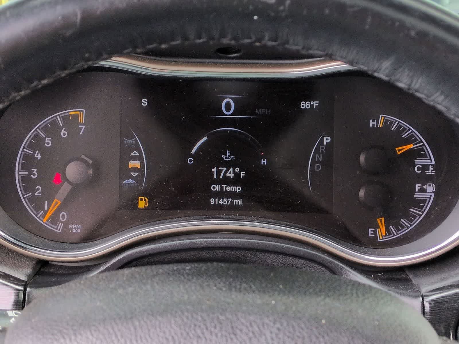 Thumbnail: 2016 Jeep Grand Cherokee - 34