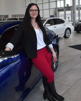 Staff member Melissa Horan from f7349fa65245