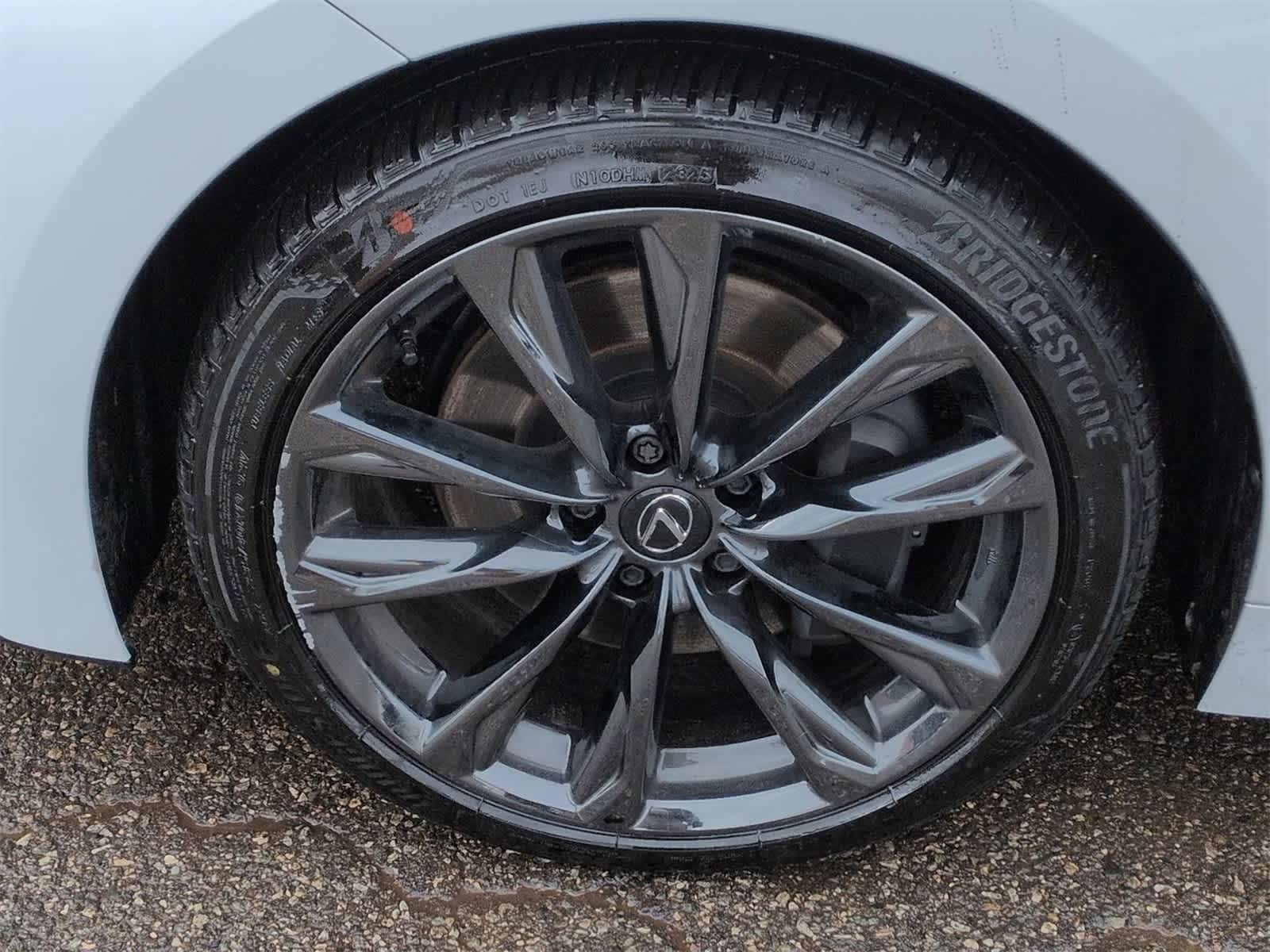 Thumbnail: 2025 Lexus IS - 14