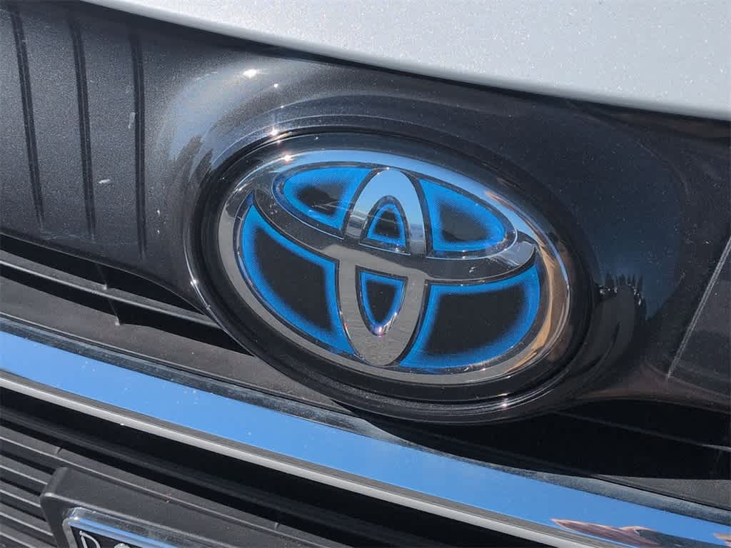 Thumbnail: 2024 Toyota Venza - 12