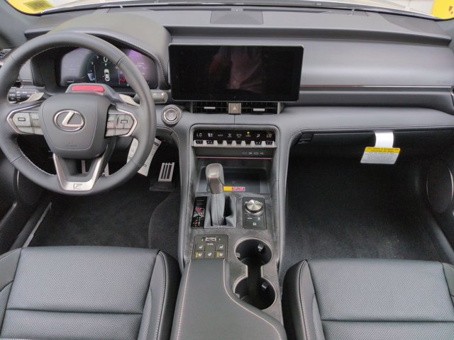 2026 Lexus IS 350 F SPORT - Photo 16