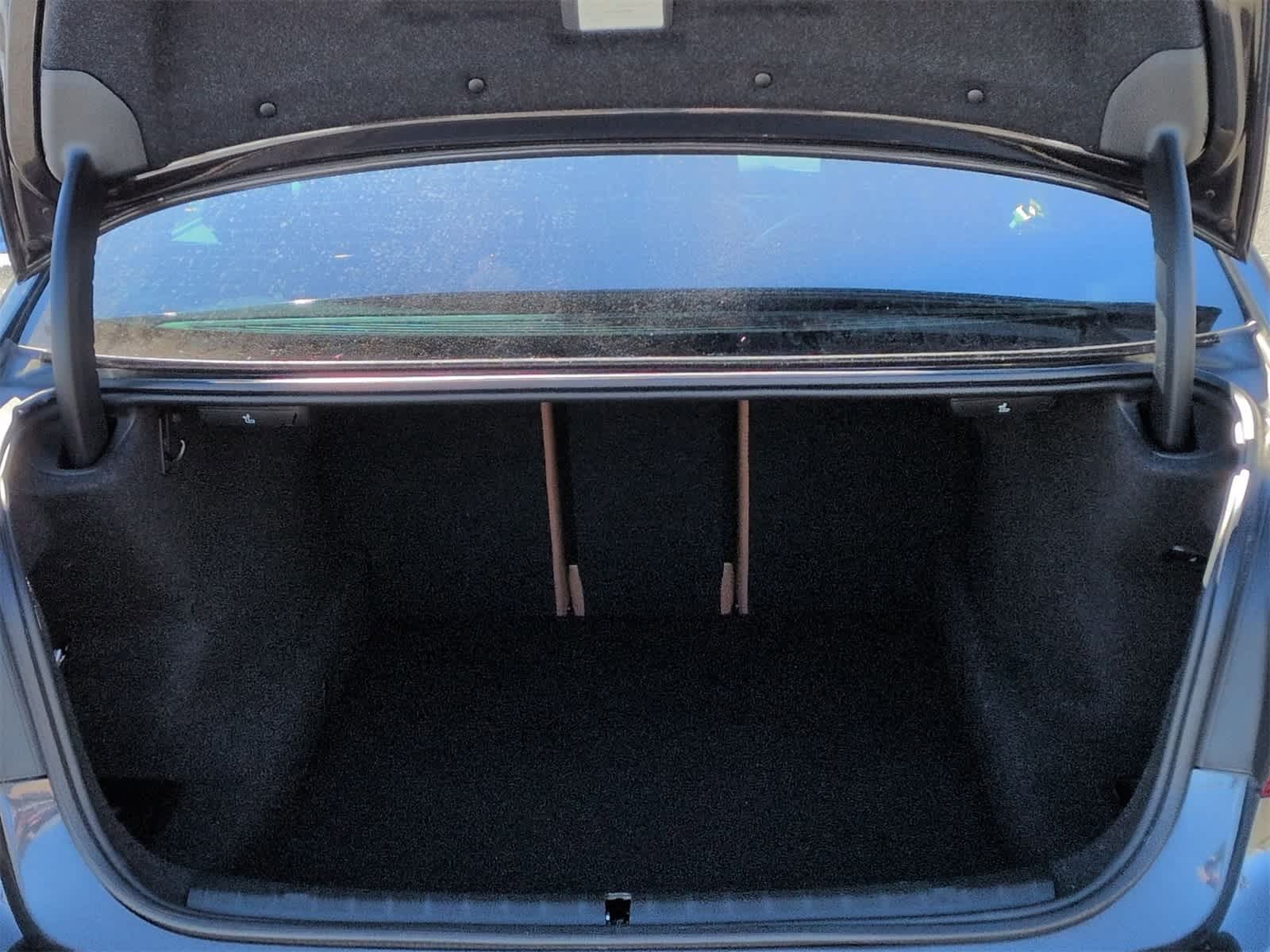 Thumbnail: 2019 BMW 5 Series - 36