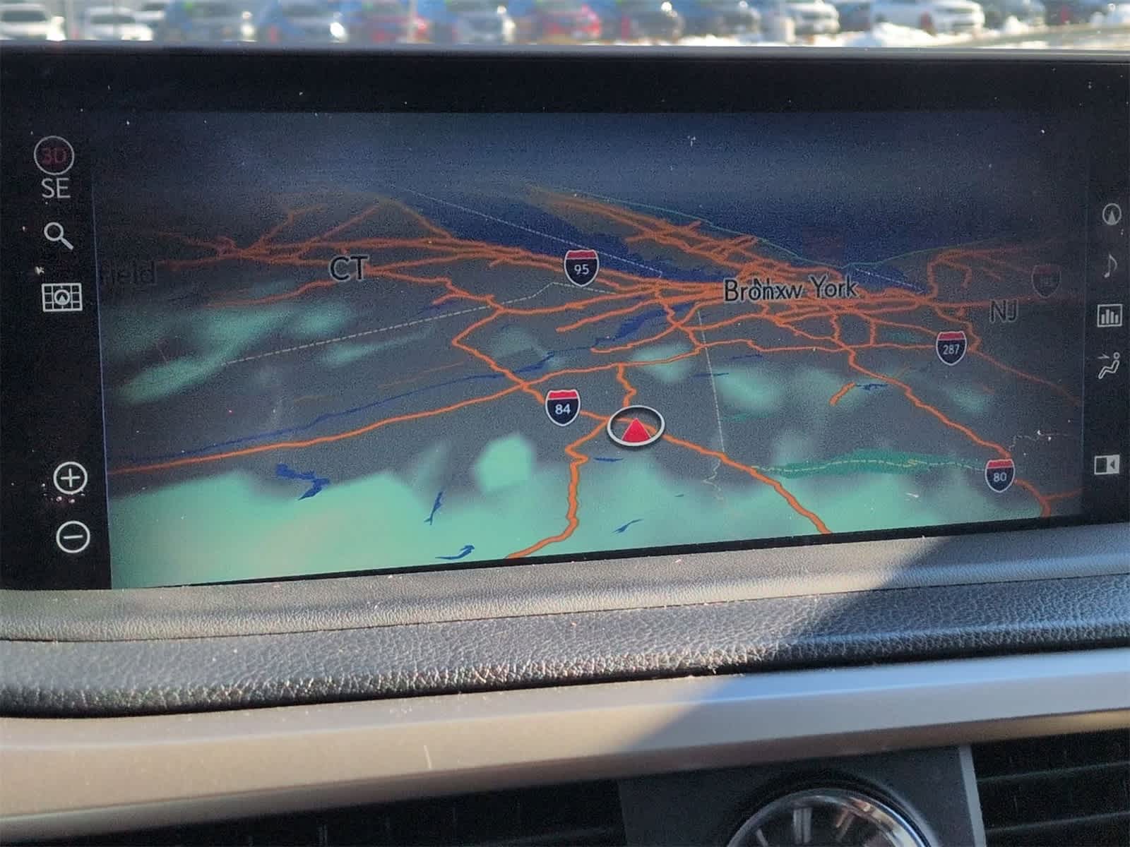 Thumbnail: 2021 Lexus RX - 31