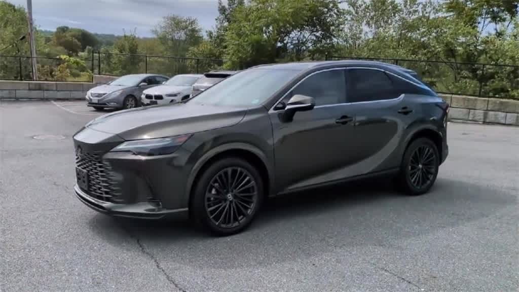 Thumbnail: 2025 Lexus RX - 4