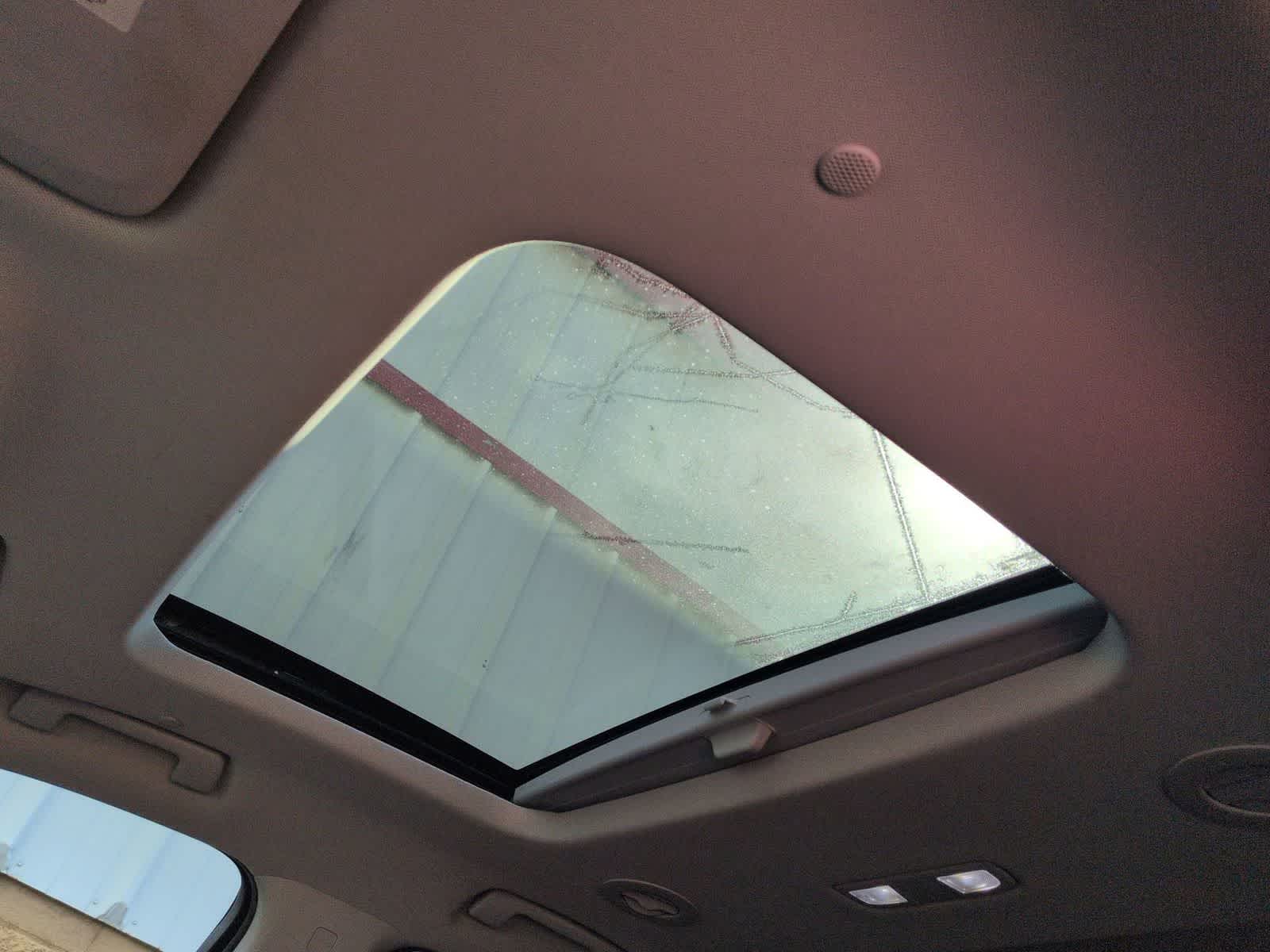 Thumbnail: 2020 Chevrolet Traverse - 20