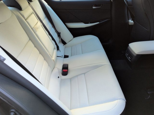 Thumbnail: 2025 Lexus IS - 22