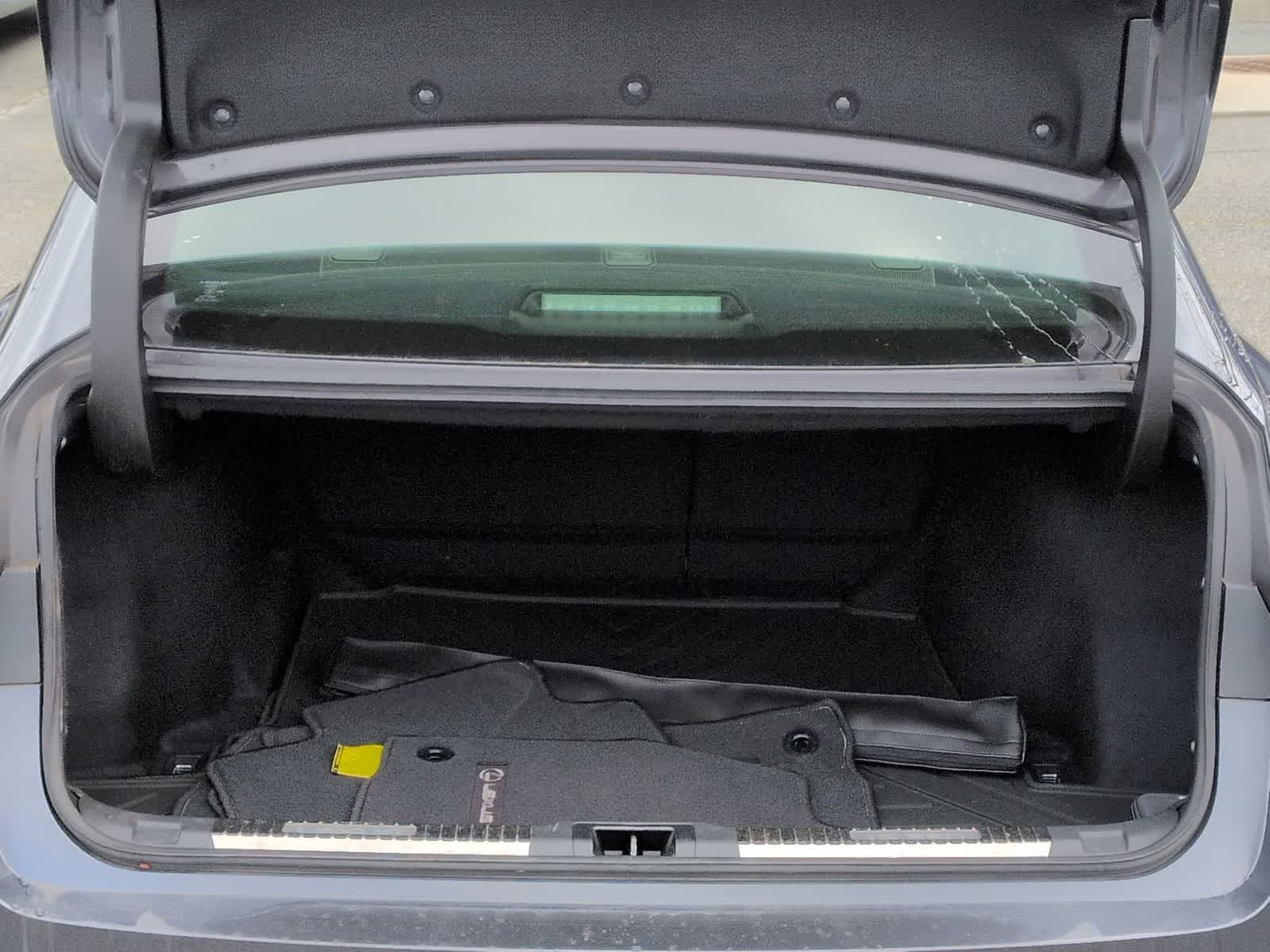 Thumbnail: 2023 Lexus IS - 35