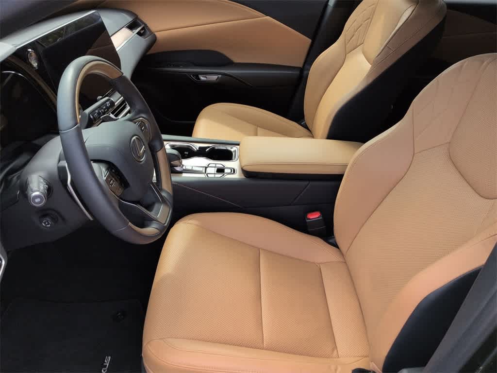 Thumbnail: 2025 Lexus RX - 17