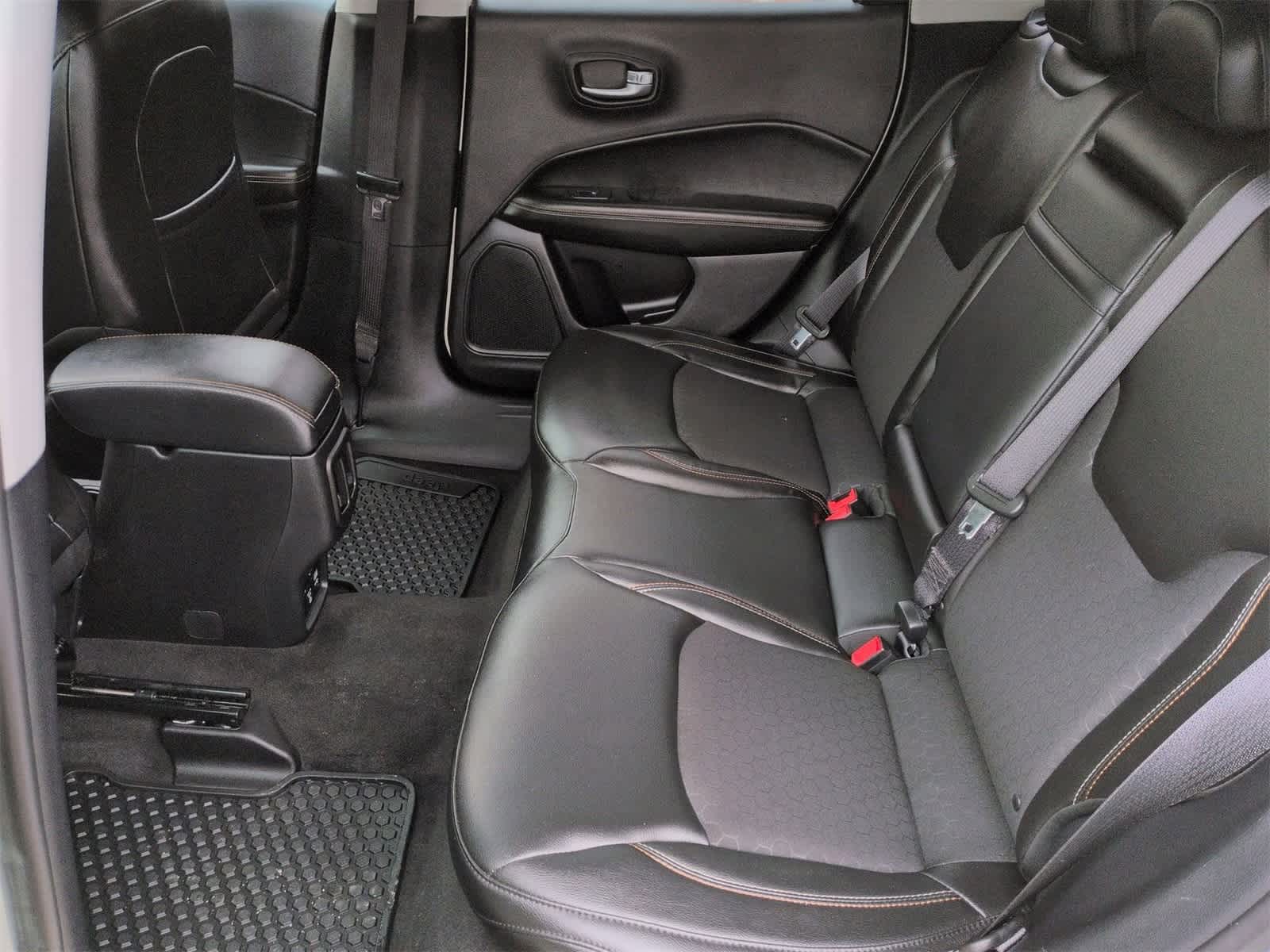 Thumbnail: 2018 Jeep Compass - 20