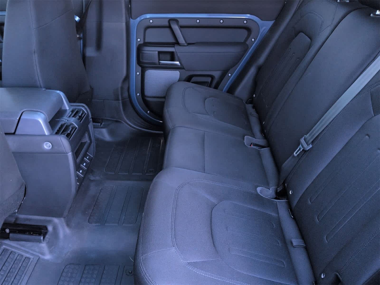 Thumbnail: 2020 Land Rover Defender - 20