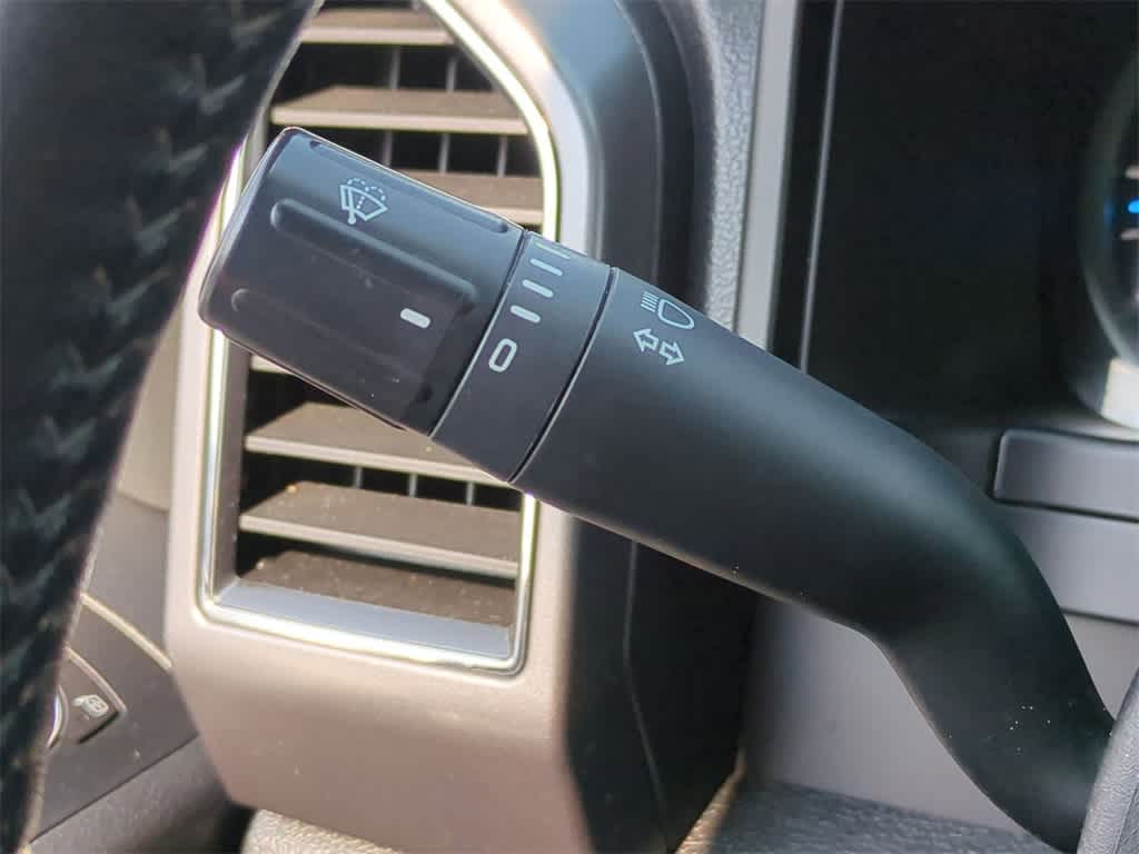 2017 Ford F-150 XLT 26
