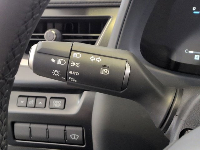 Thumbnail: 2026 Lexus UX - 21