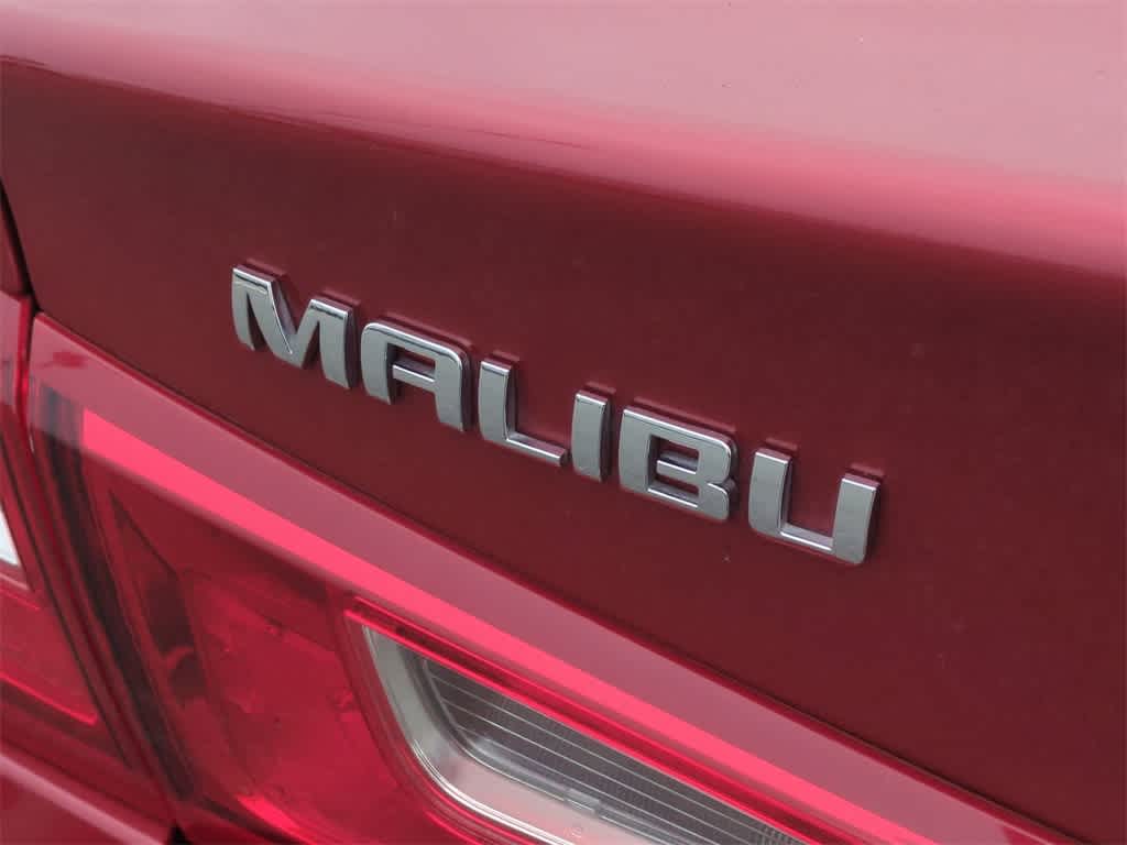 Thumbnail: 2016 Chevrolet Malibu - 13