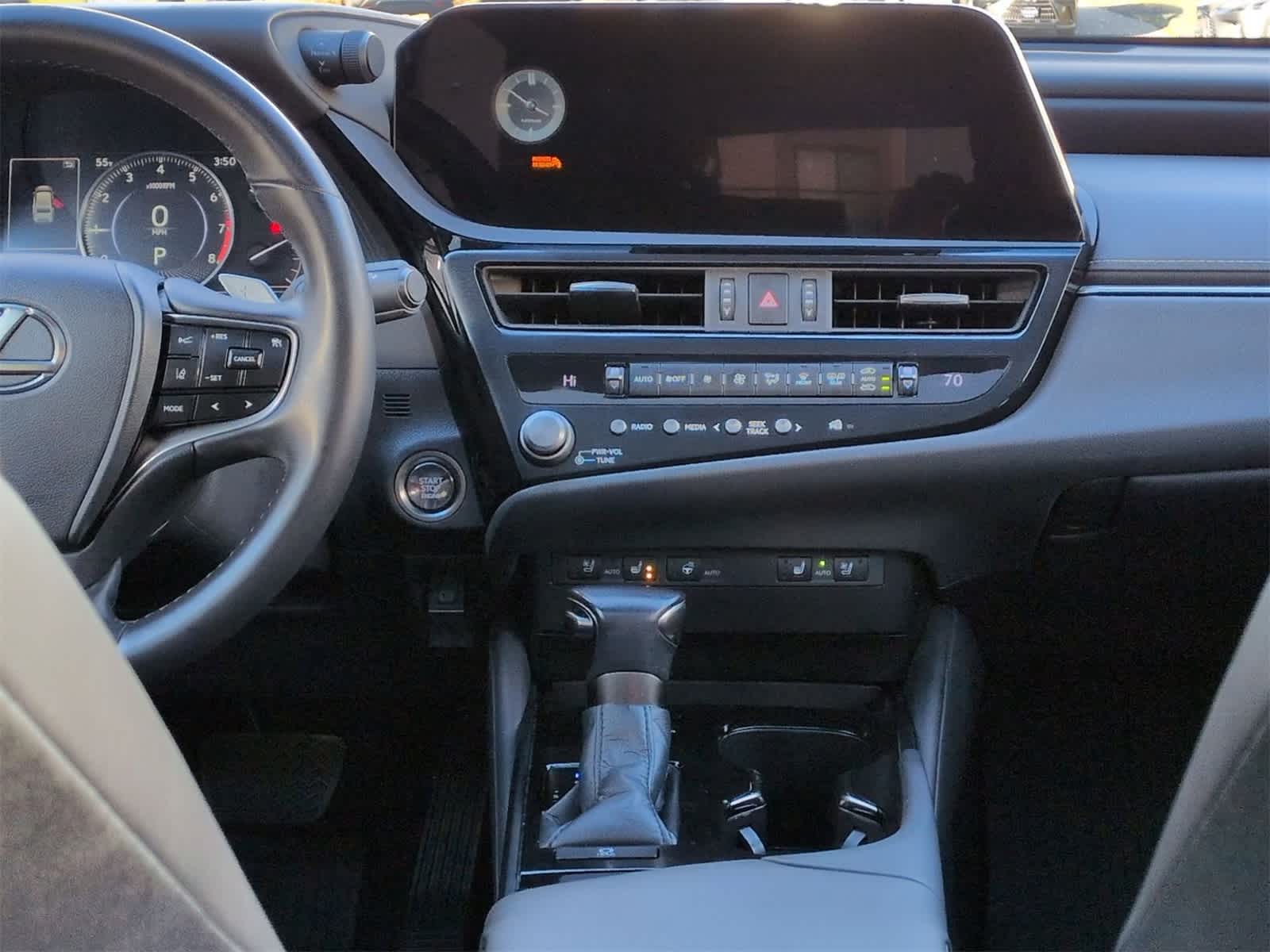 Thumbnail: 2023 Lexus ES - 30