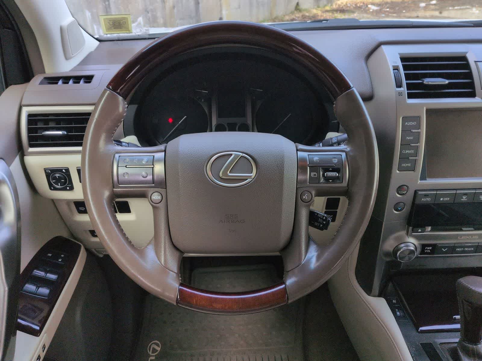 Thumbnail: 2015 Lexus GX - 25