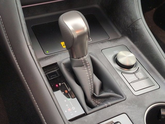 2026 Lexus IS 350 F SPORT - Photo 34
