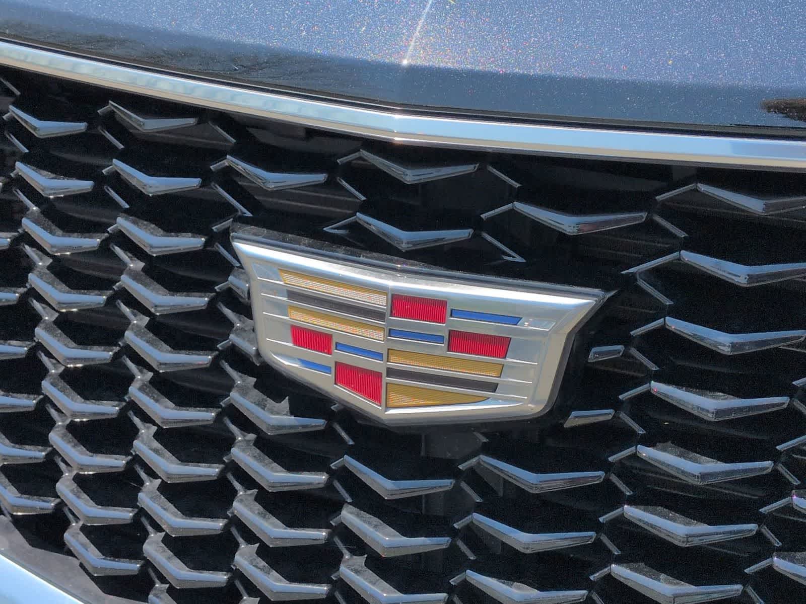 Thumbnail: 2023 Cadillac XT4 - 12