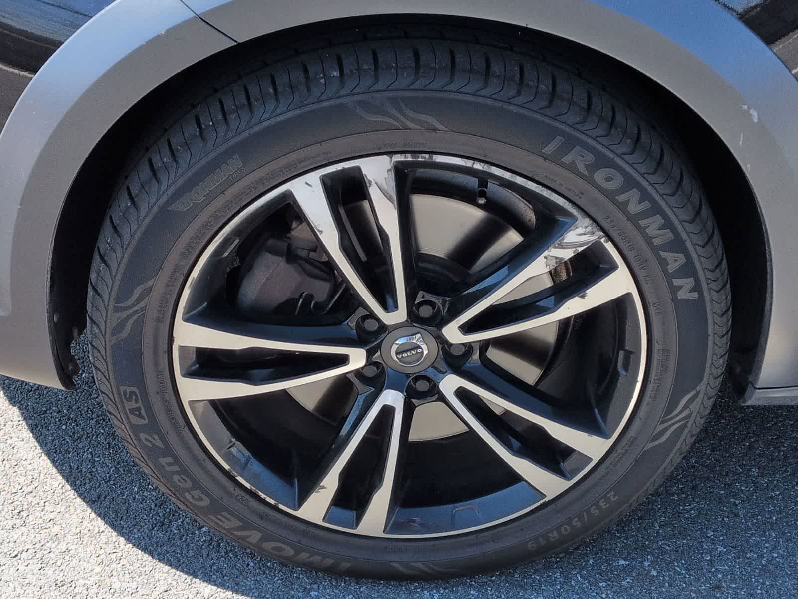 Thumbnail: 2018 Volvo S90 - 14