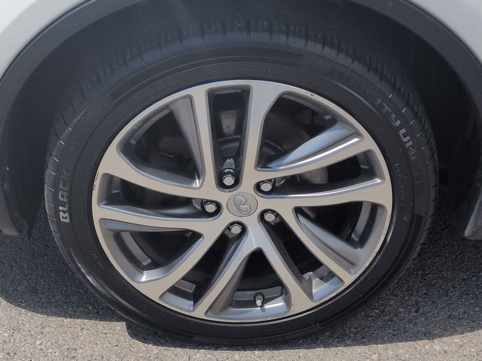 Thumbnail: 2017 INFINITI QX50 - 14