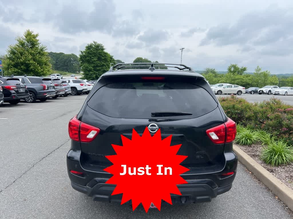 2020 Nissan Pathfinder SL 4